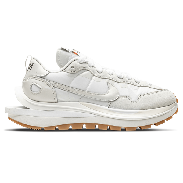 SACAI X NIKE VAPORWAFFLE 'SAIL GUM'