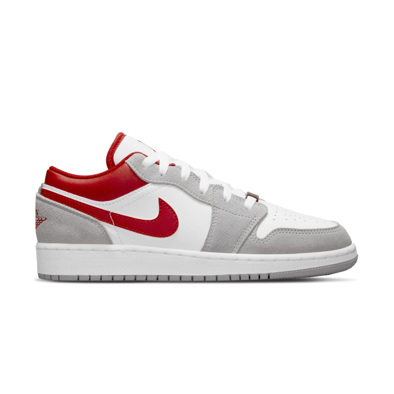 AIR JORDAN 1 LOW SE GS 'LIGHT SMOKE GREY GYM RED'